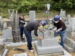はやしばら有限会社　RENOプロジェクト　お墓　リノベーション　移設　墓じまい　 引っ越し　石材　手元供養　祈り　供養